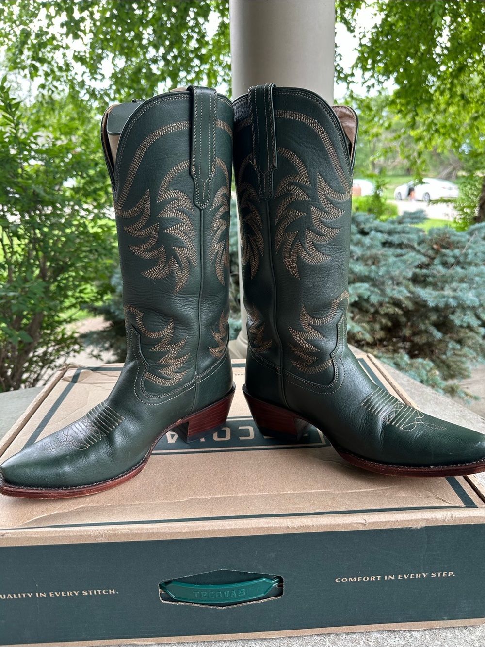 Tecovas Annie boot in hunter green size 9 - Picture 11 of 11